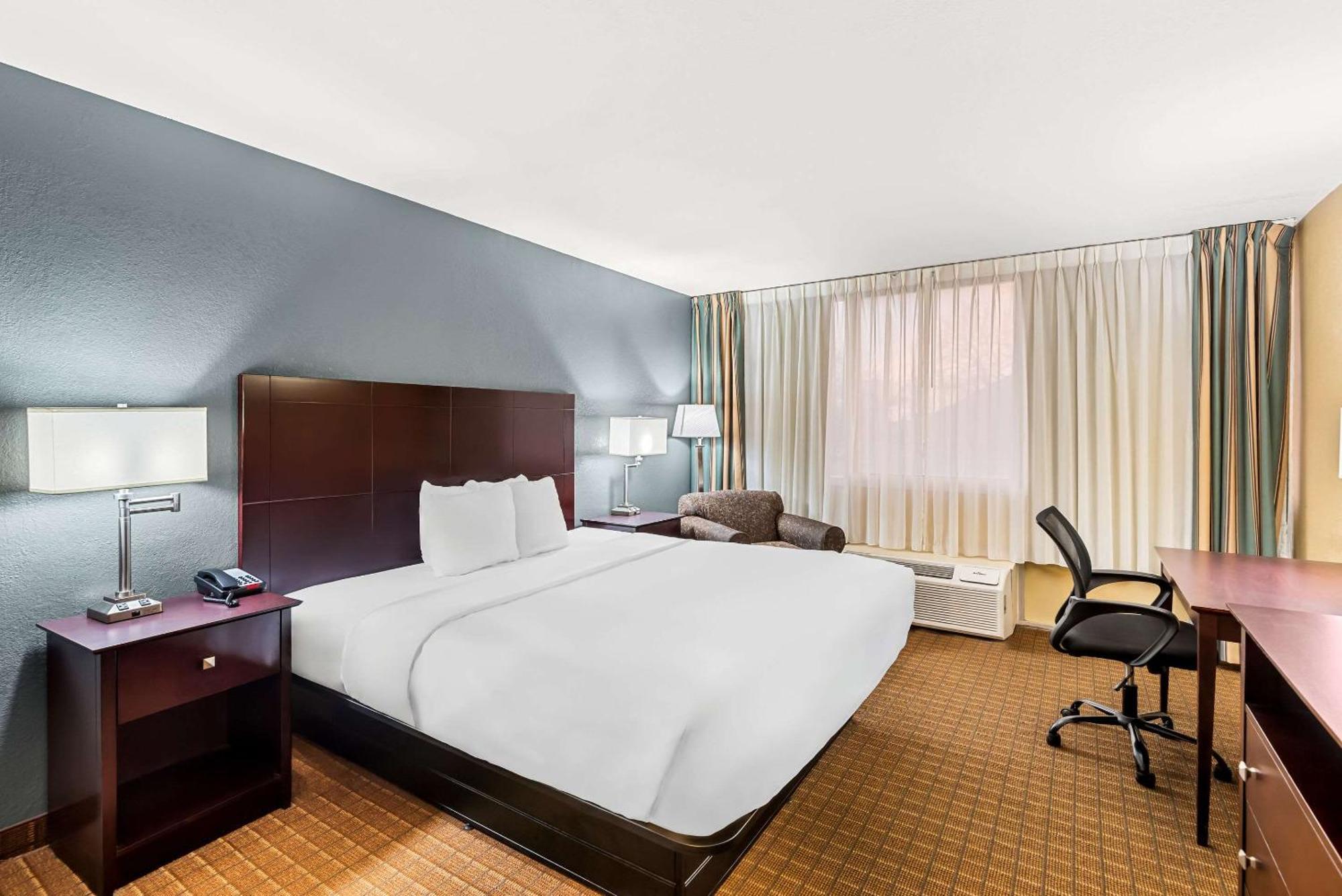 Quality Inn Форт-Додж Екстер'єр фото